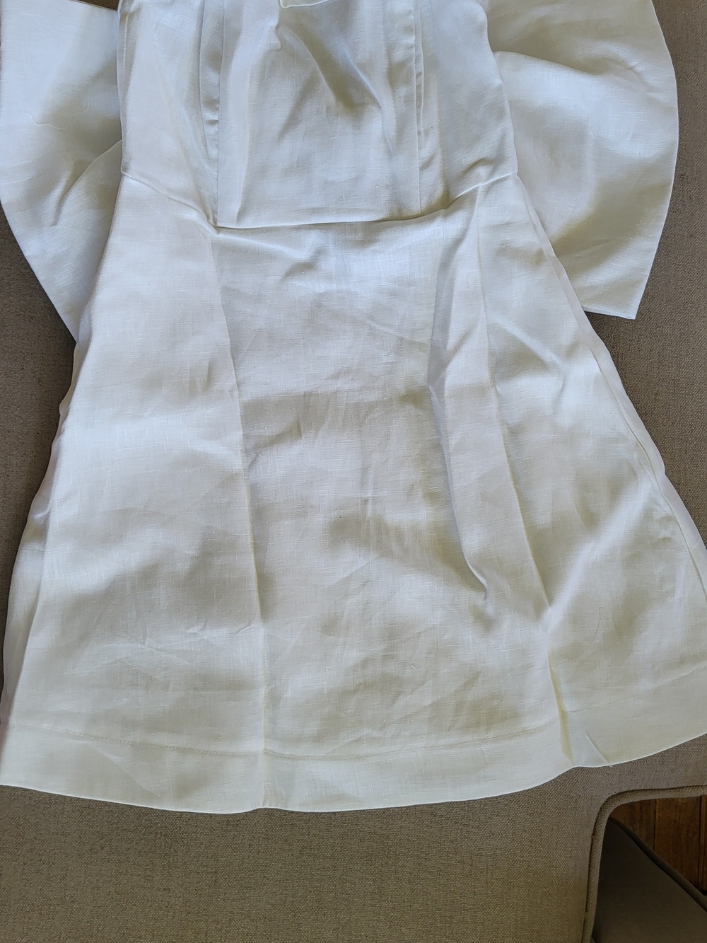 DISSH White Strapless Mini Dress with Statement Bow - Picture 8 of 9